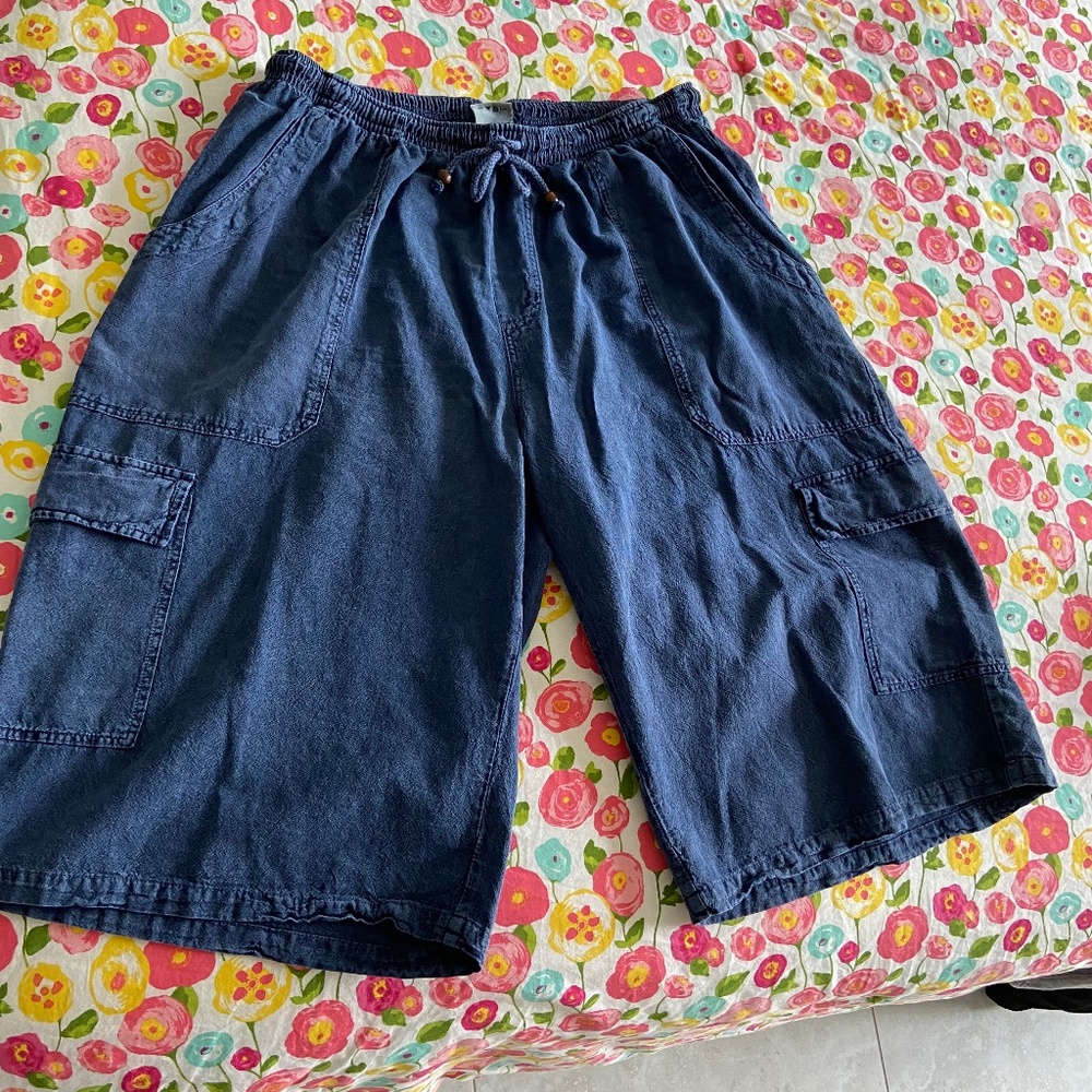 Shorts denim size XXL never worn